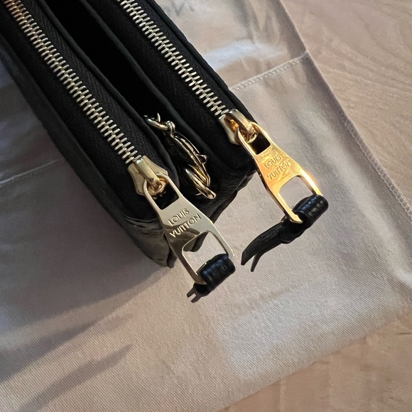 Louis Vuitton Double Zip Pochette Monogram Empreinte - Picture 6 of 15